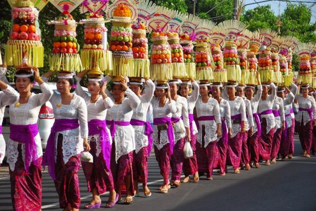 Festival di Bali - Panduan Traveling YoExplore