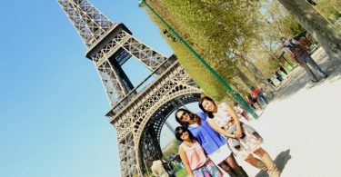 jalan jalan ke Paris - Panduan Traveling YoExplore