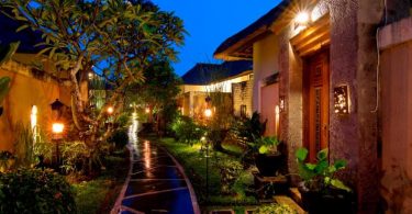 villa desamuda, Seminyak, Bali - yoexplore, liburan keluarga - yoexplore.co.id